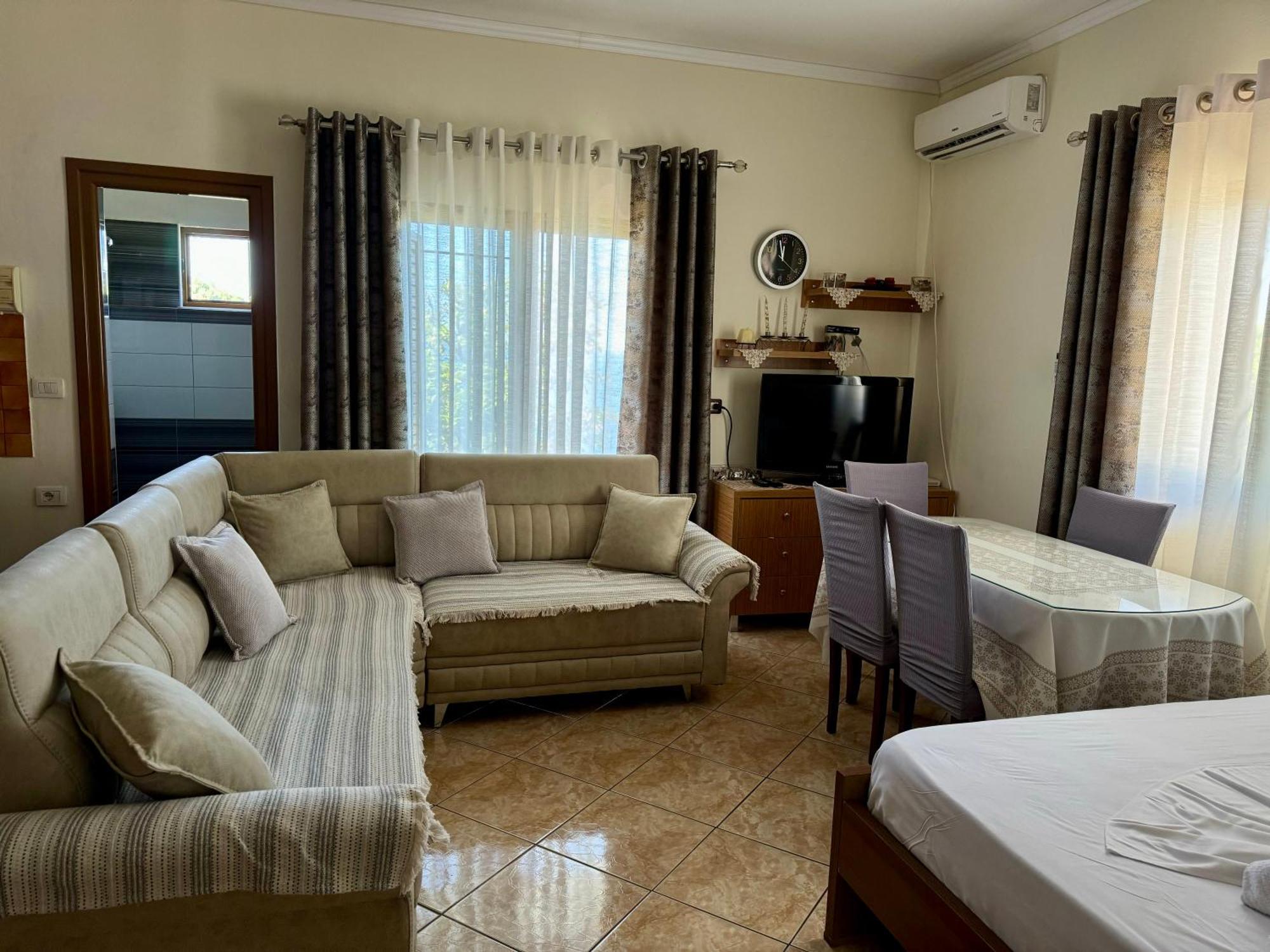 Vila Paza Sarandë Eksteriør bilde