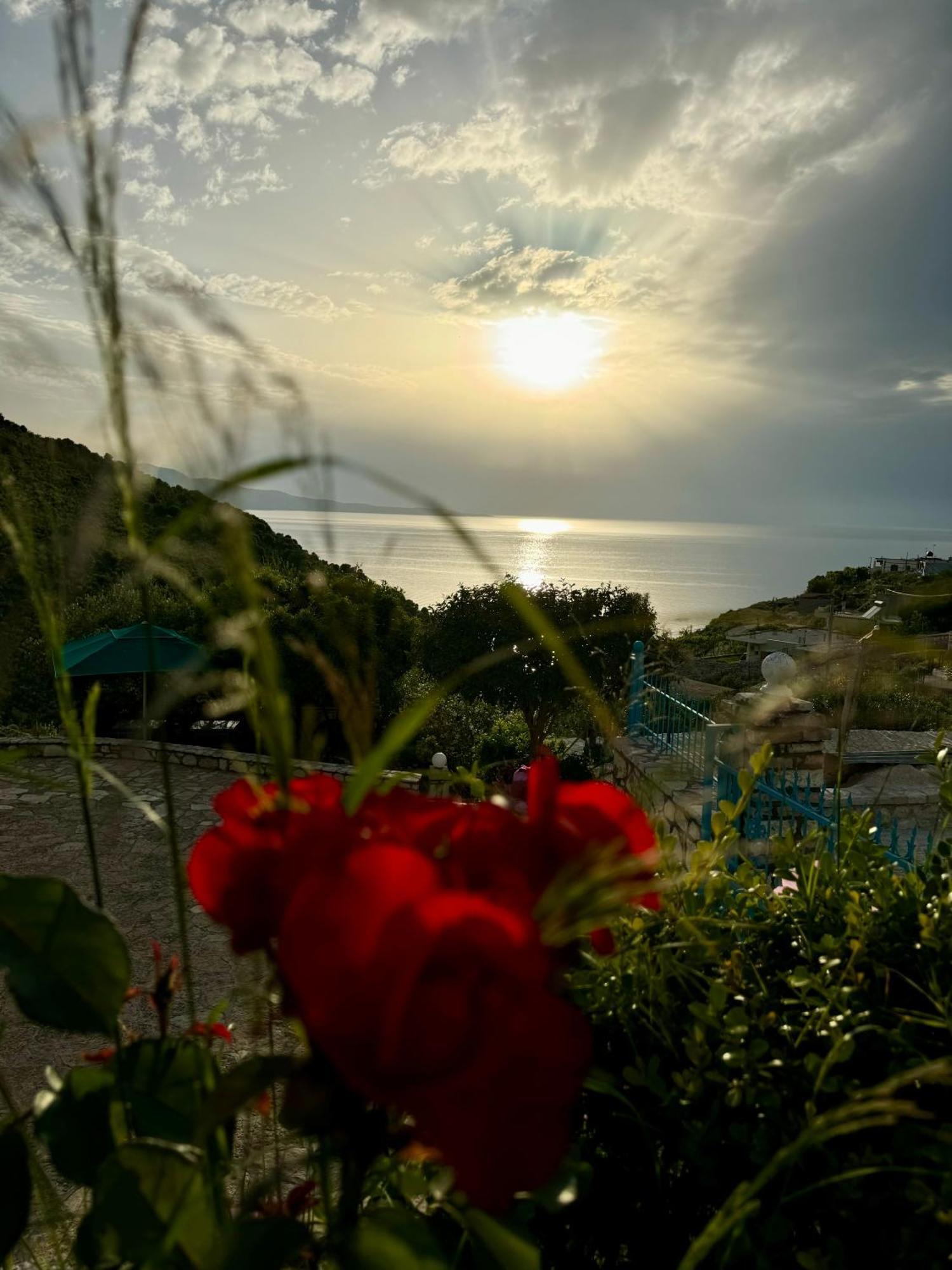 Vila Paza Sarandë Eksteriør bilde